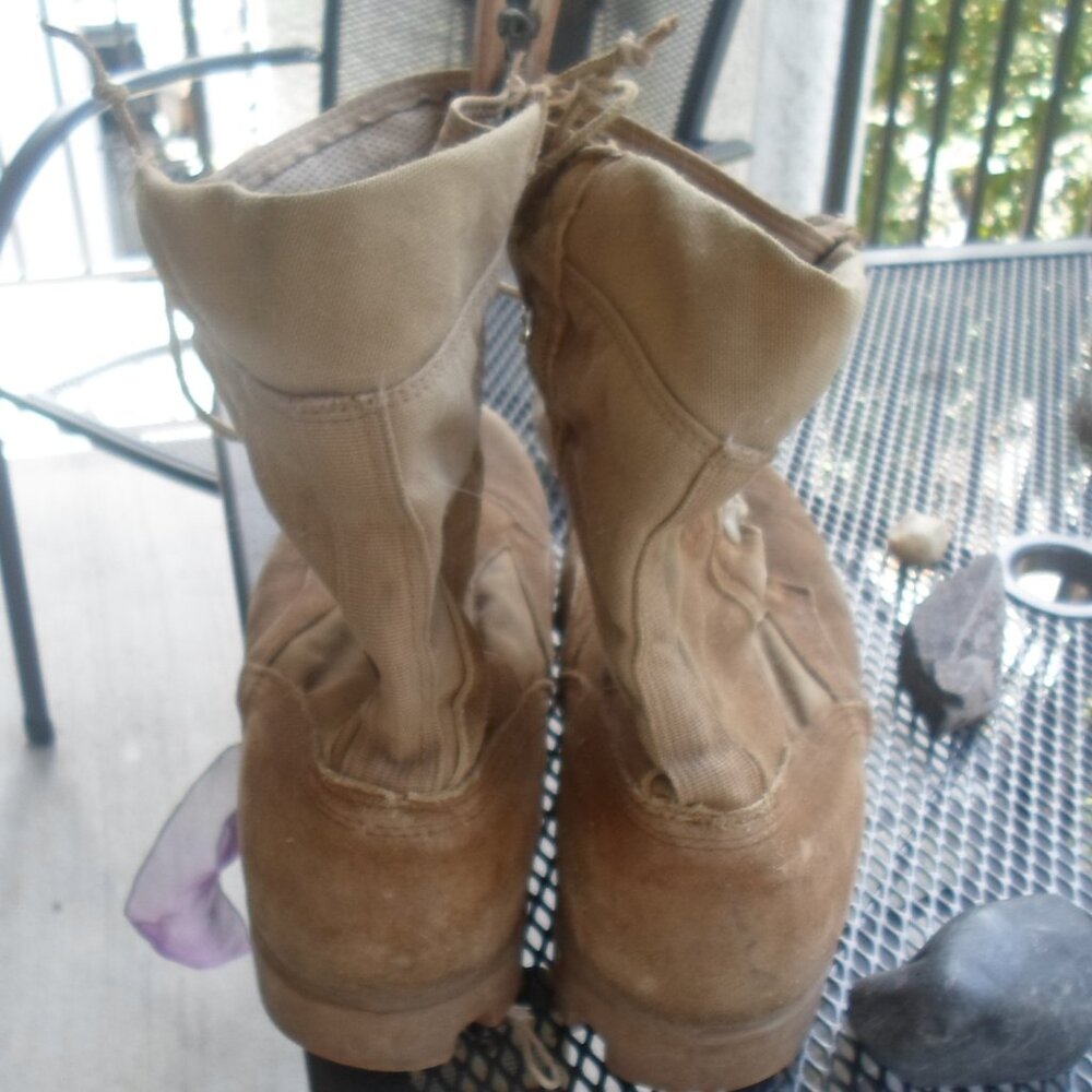 Boots - Picture 3 of 4